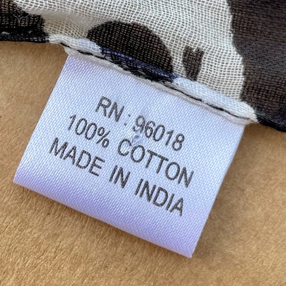 Black & White Sheer Rectangular Skull Scarf 100% Cotton Semi-Sheer - Picture 4 of 7